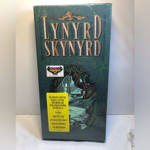 The Definitive Lynyrd Skynyrd Collection CD Set Long Box New Sealed hype sticker